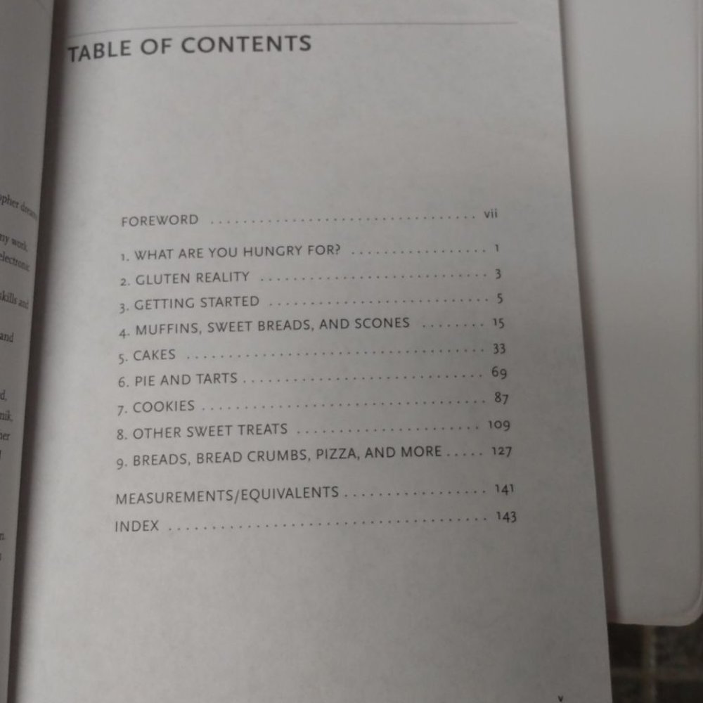 Gluten-Free Baking Classics, book by Annalise G. Roberts - Picture 5 of 7